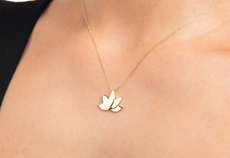 14K Gold Lotus Necklace Zen Necklace Floral Design Necklace Etsy