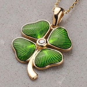 Gold Four Leaf Clover Necklace, Green Four Leaf Necklace, Four Leaf Clover Charm with Enamel, Lucky Charm Necklace Gold, Green Boho Jewelry