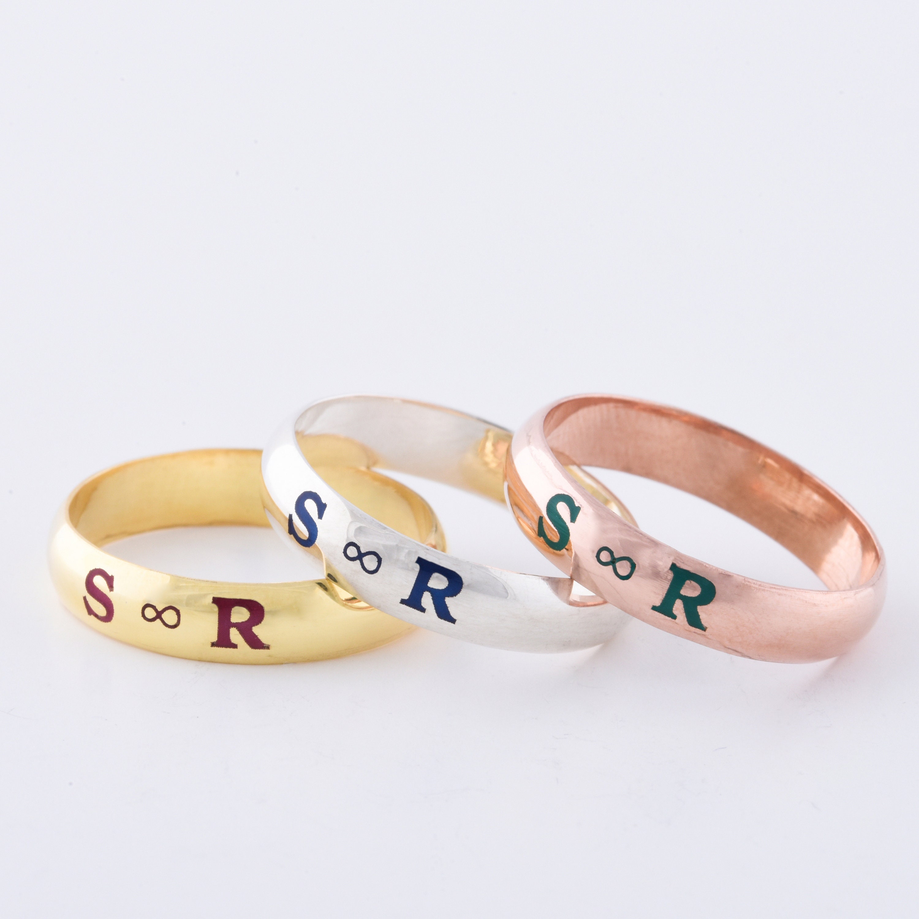 Gold ring hotsell with s letter