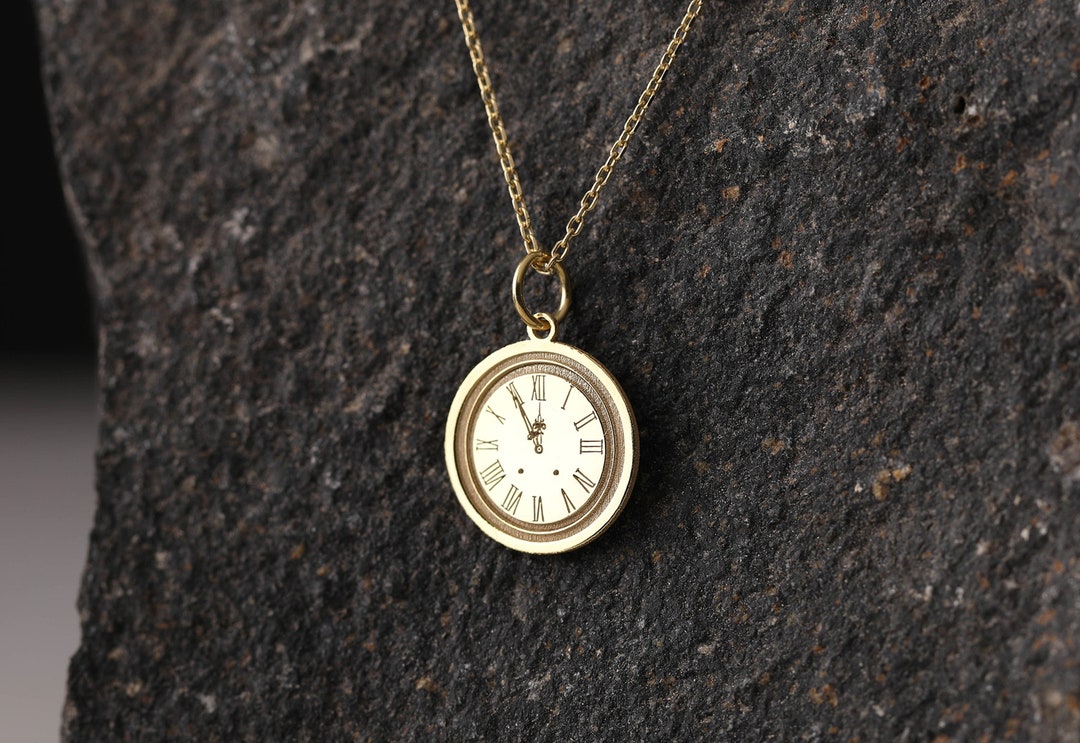14k Gold Clock Necklace Personalized Vintage Clock Pendant Etsy