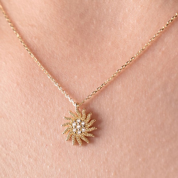 【SMFK】SILENT THE SILENT FLOWER SUNBURST CUBAN NECKLACE Silver Sun Necklace, Sunshine Sunburst Pendant, Stainless