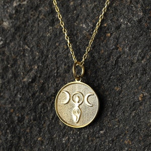 14k Gold Triple Moon Göttin Halskette, personalisierte Triple Moon Anhänger, Esoterik Halskette, Göttin Halskette Geschenk, Triple Göttin Anhänger