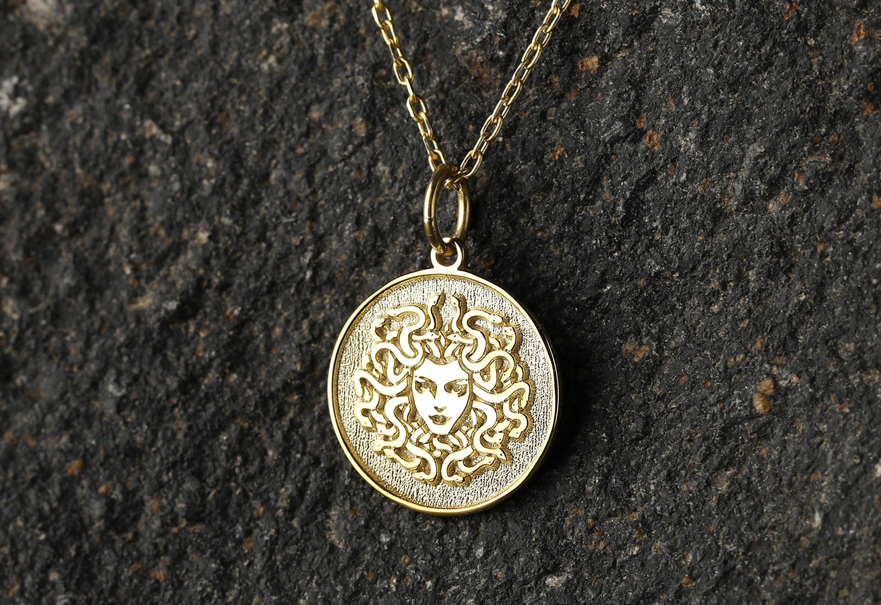 Medusa Collar Medusa Collar