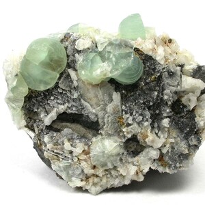 WAVELLITE - Rare Wavellite from Ireland.