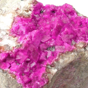COBALTOAN CALCITE - Bright Cobaltoan Calcite from Congo.