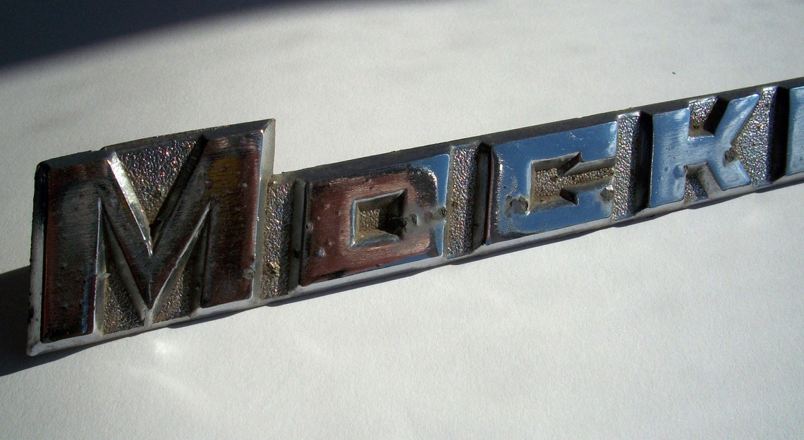 Москвич эмблема фото