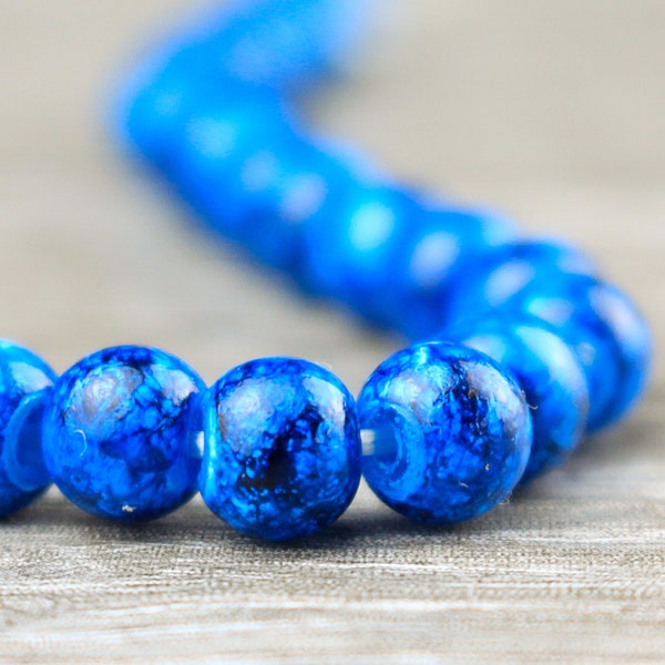 20 lackierte Glasperlen Perlen marmoriert Schmuck DIY Basteln rund blau 6mm