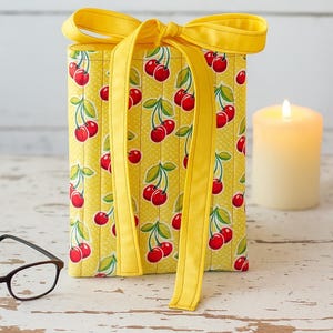 Ribbon Tied E-Reader Sleeve - Quilted padded Case - Elegant Protection for Kindle, Nook, Kobo + others