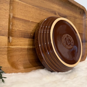 Vintage Gooseberry Patch Pottery 9” Pie Pan: Brown Fall Leaves Pattern Grandma Core