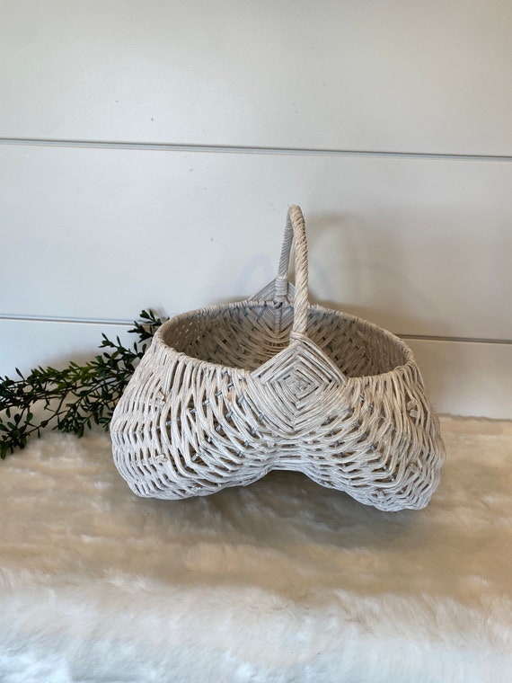 Vintage Chippy White Gathering Basket: Farmhouse Decor