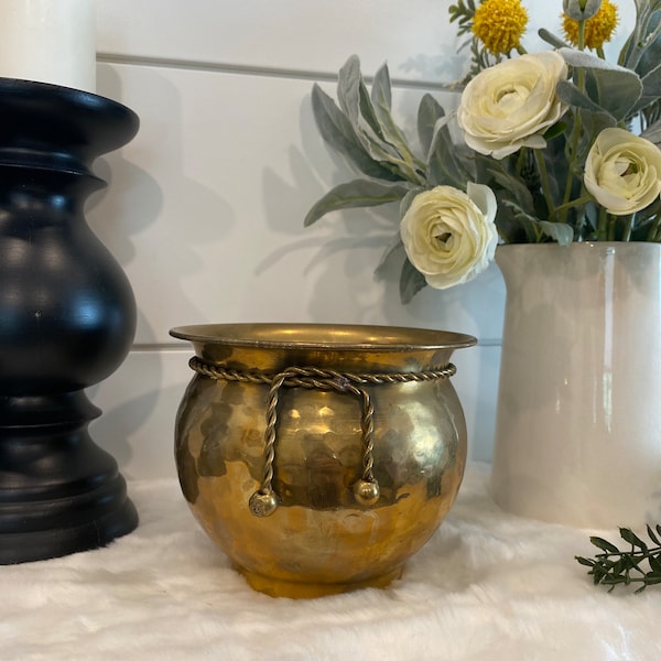 Vintage Brass Pot, Hammered Brass Planter