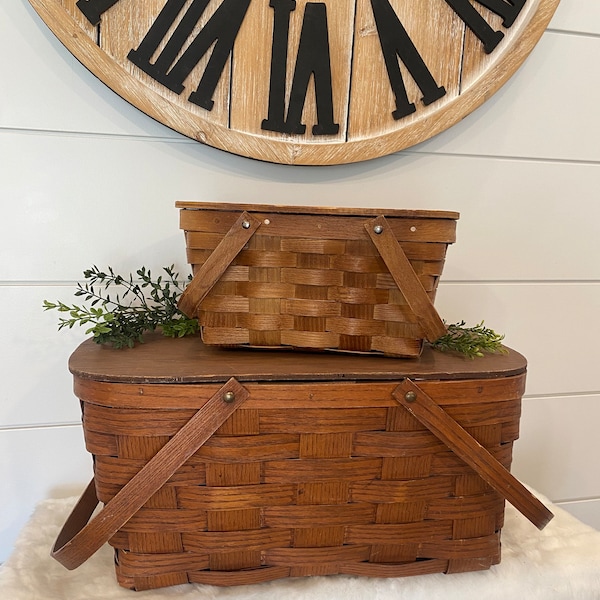 Vintage Small  Picnic Basket, Vintage Small Woven Picnic Basket, Split Oak Picnic Basket with Lid, French Farmhouse Primitive Kitchen Decor