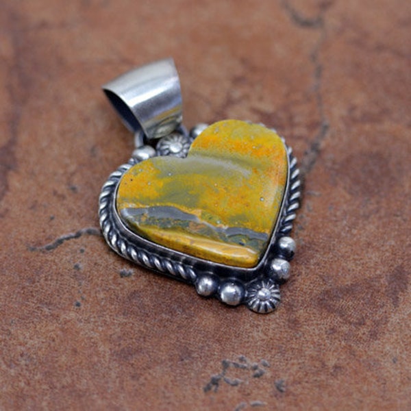 Navajo Sterling Silver Bumblebee Jasper Heart Pendant Native American Jewelry