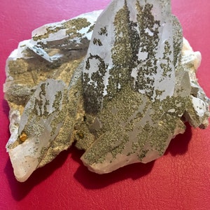 QUARTZ and Siderite Specimen - from Kharan, Balochistan, Pakistan