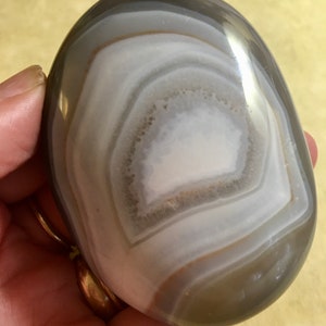 Large Banded Agate Palm Stone, Lovely