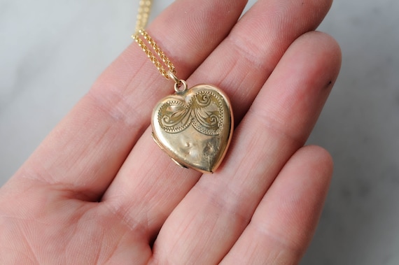 Antique English Rolled Gold Engraved Design Heart… - image 4