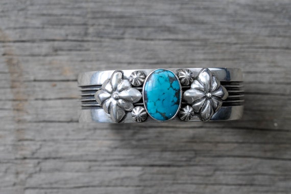 Important Heavier Vintage Navajo Orville Tsinnie Native American Jewelry Silver Cloud Bracelet- Thick! Important Heavier Vintage Navajo Orville Tsinnie Native American Jewelry Silver Cloud Bracelet- Thick!