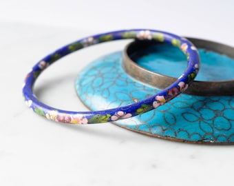 ヴィンテージ中国製ダークブルーホワイト七宝焼き花バングル