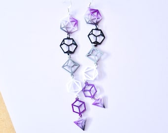 Pendientes con dados y bandera de ases