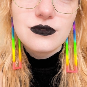 Dandadan Evil Eye Cosplay Earrings: 3D Printed, Airbrushed, Extra Long