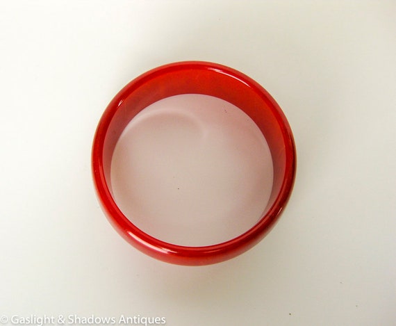 Red Marbled Bakelite Vintage Chunky Wide Bracelet… - image 7