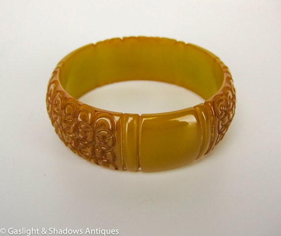 Butterscotch Bakelite Vintage Bracelet Bangle - image 3