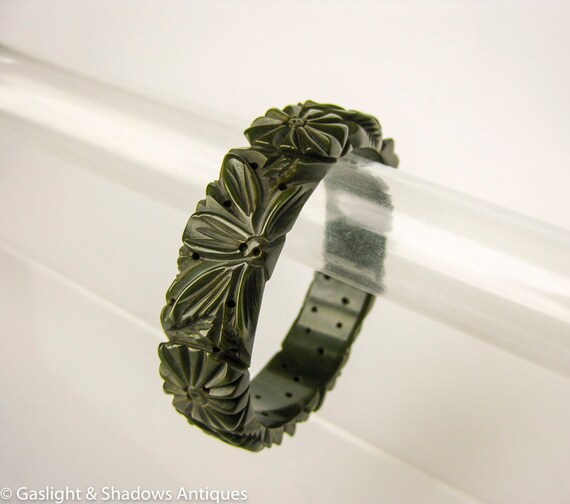 Bakelite Olive Green Deeply Carved Vintage Bracel… - image 2