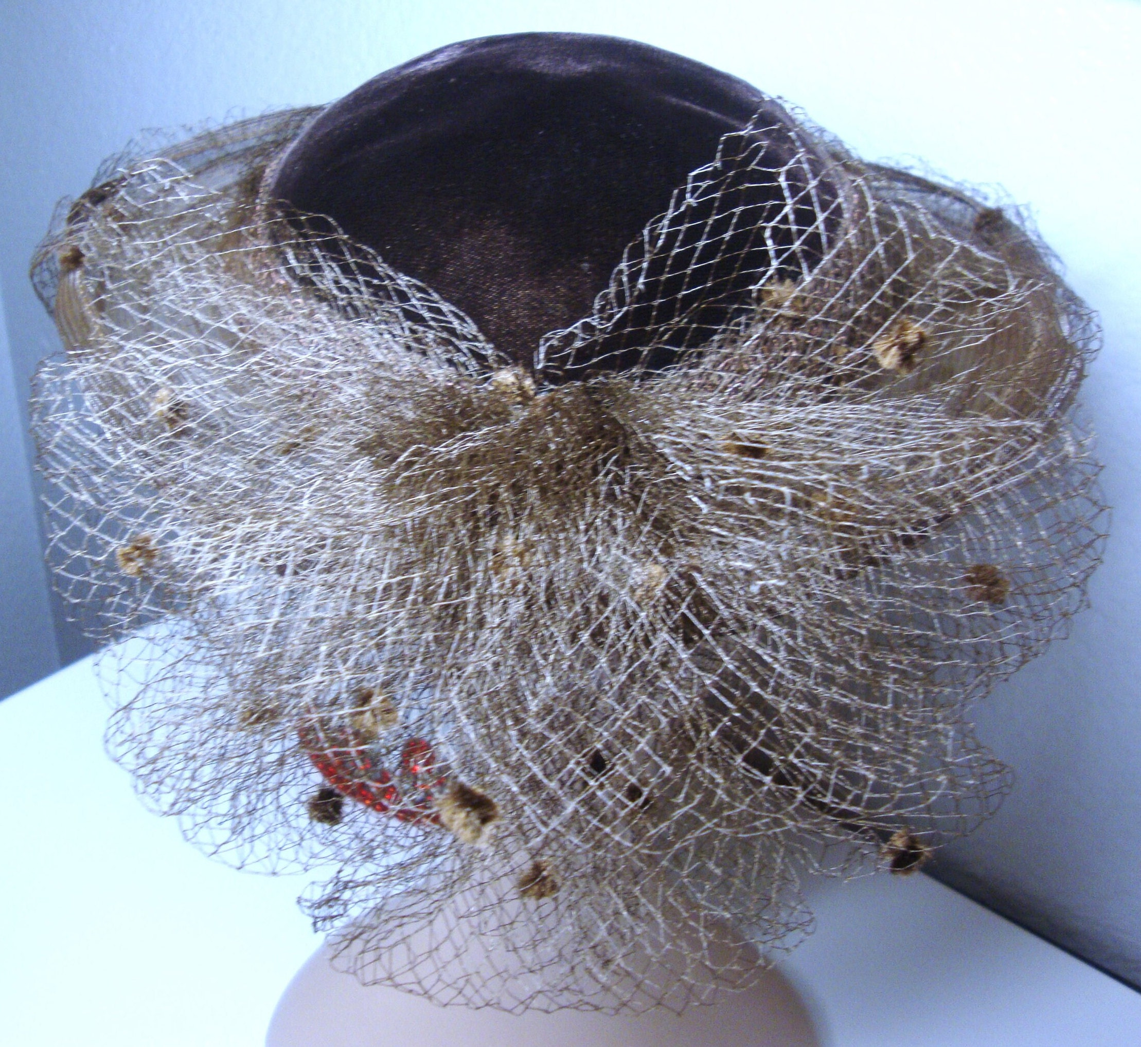 Vintage WHITTALL & JAVITS HAT - Brown Velvet Crown Wide Brim
