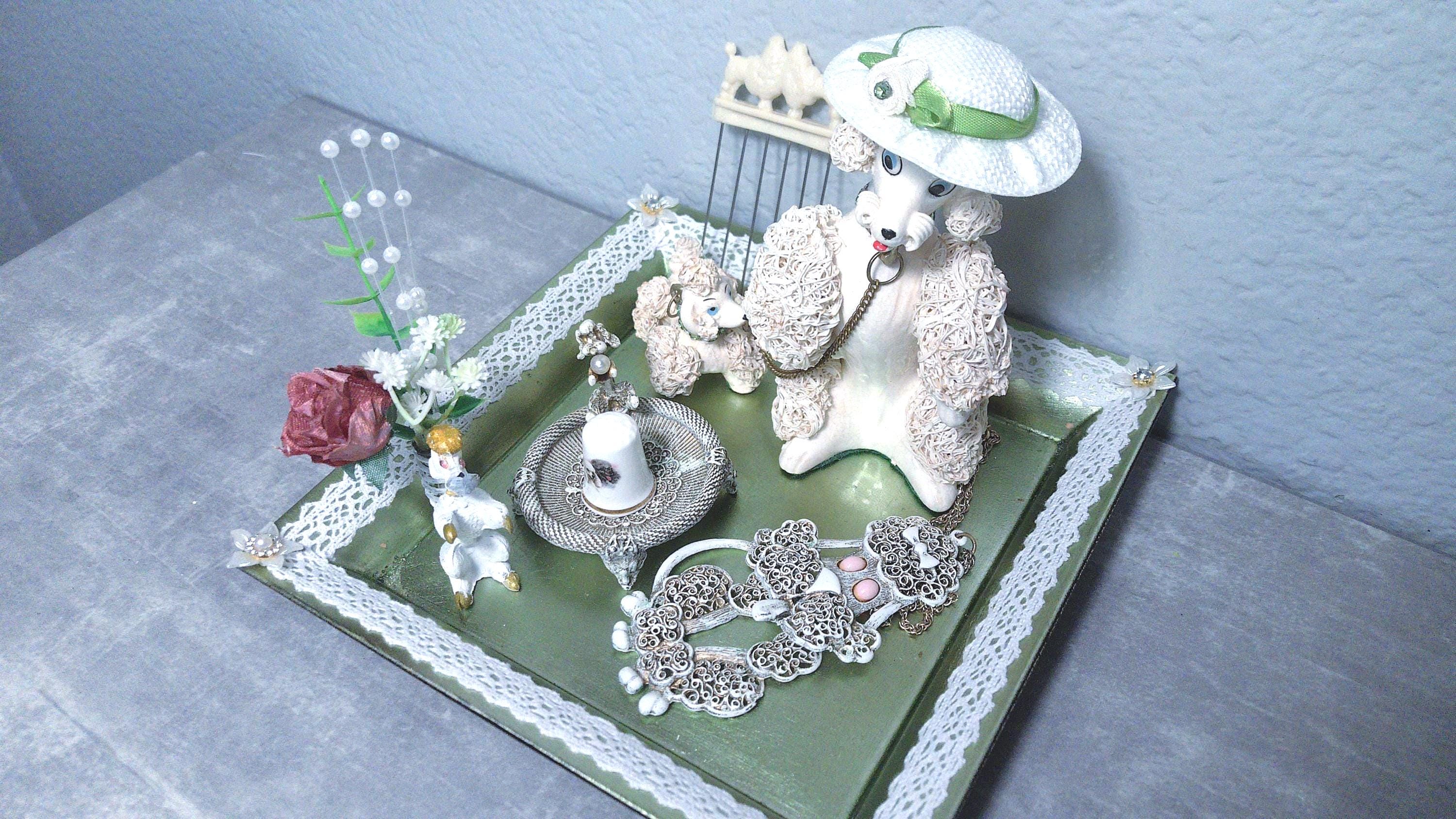 希少　Florenza ヴィンテージ　置物 Florenza Vanity Set - Etsy