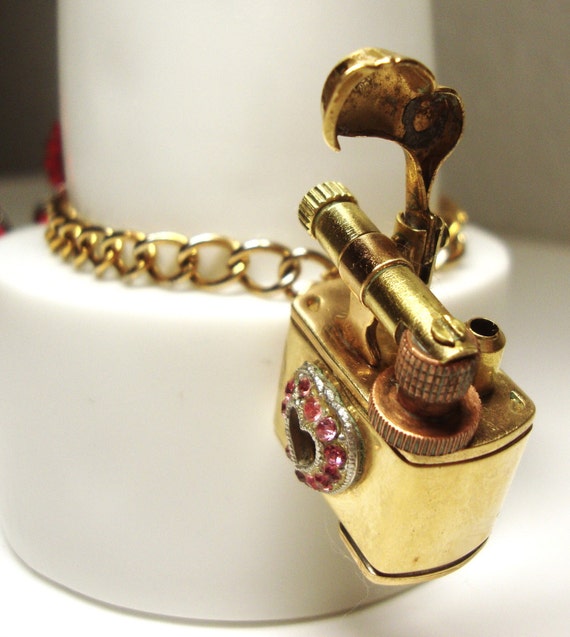 Vintage LIGHTER CHARM BRACELET - Miniature Golden… - image 9