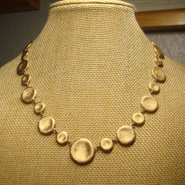 Vintage 18K G.P. R.FRIEDMAN DISK CHOKER - Brushed 18K Gold Clad Concave Graduated Disk Choker-Necklace - 18" Long - Signed Rivka Friedman