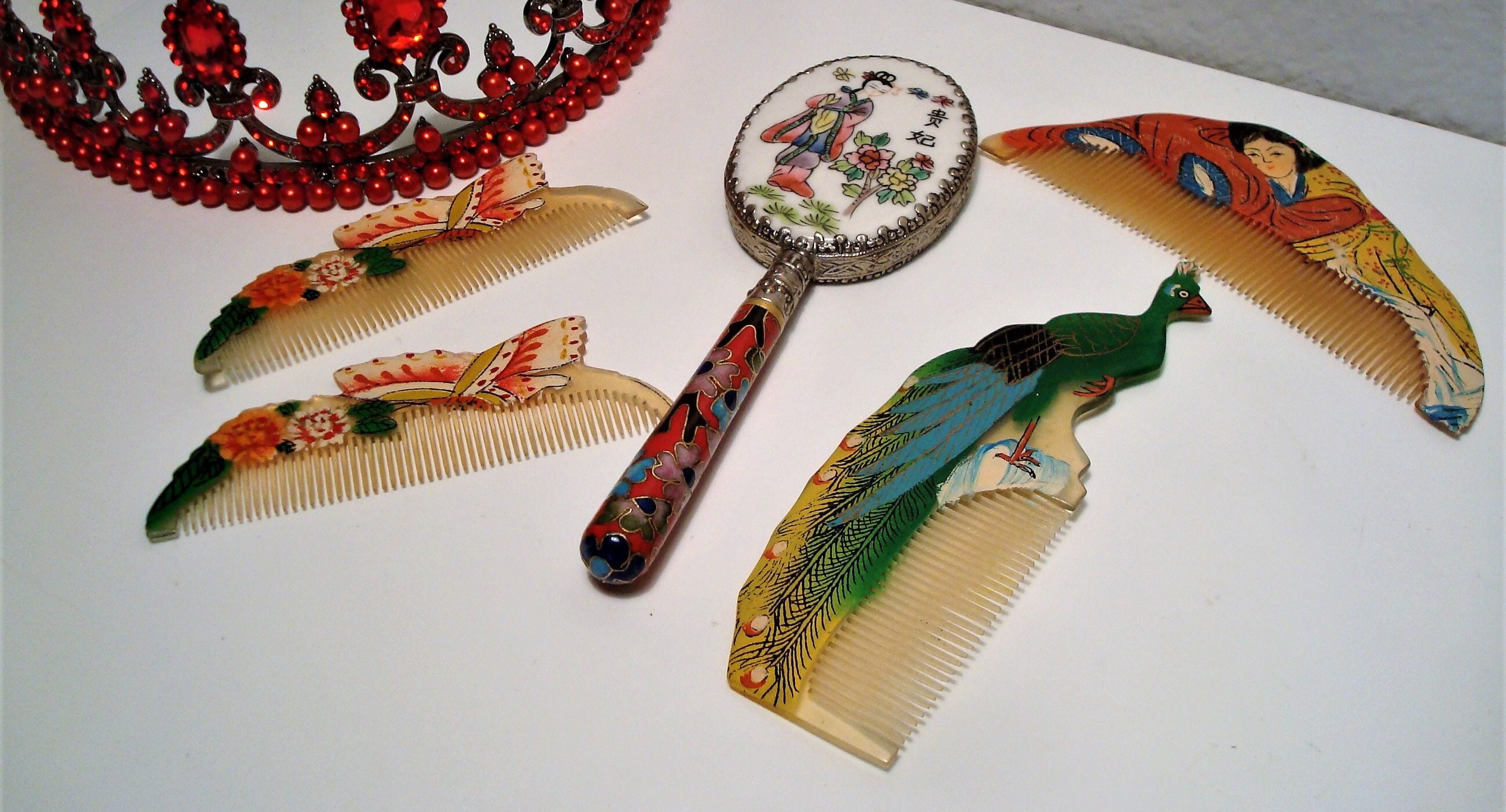Vintage Oriental Cloisonné Hand Mirror & Comb Set: Geisha  display picture 2