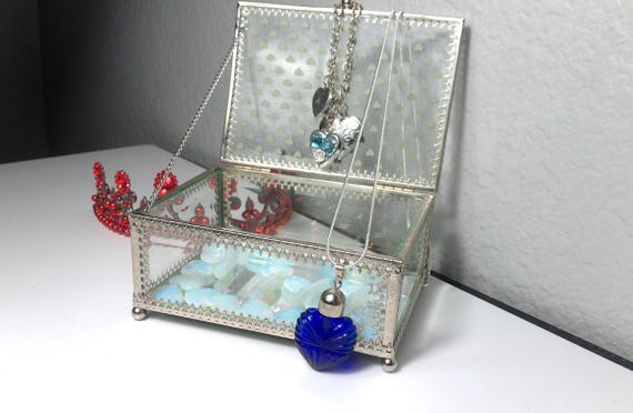 Vintage Nicole Miller Glass Jewelry Box Set With Heart Perfume