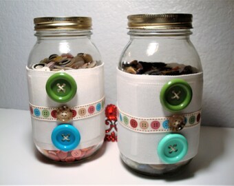 Vintage Button Jars: Decorated Canning Jars with Fabric Sleeves