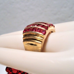 Vintage S.S. VERMEIL SPINEL RING - Rows of Red Spinel Stones (25) Set in Vermeil Gold Over Sterling Silver Sz 7 - Stamped - Made in Thailand