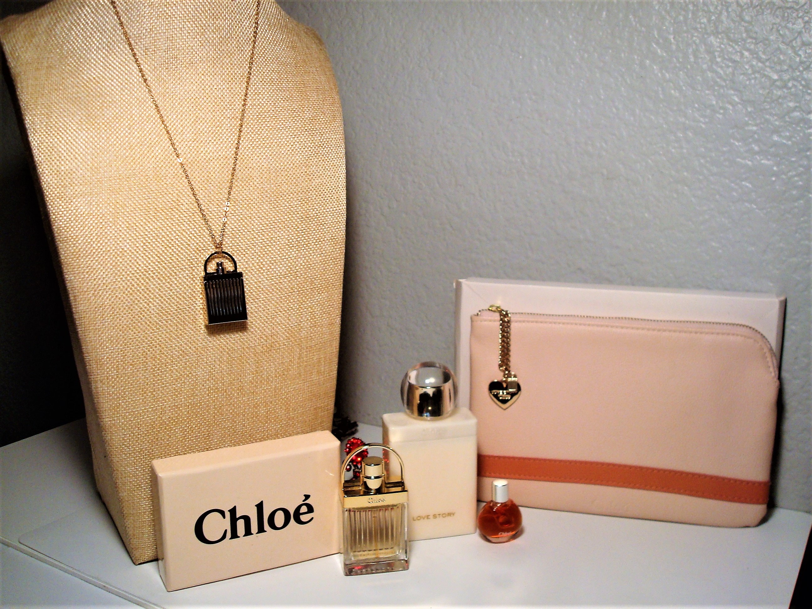 Chloeのlove storyギフトセット二個セット Chloe Chloé 2-Pc. Love Story Eau de Parfum Gift Set - Macy's