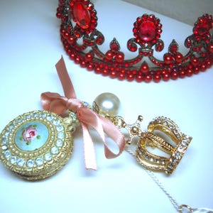 Vintage FLORENZA BOX & CHARMS - Florenza Rose Blue Enamel Guillouche Rhinestones, Faux Pearl Accented Lidded Box - Pink Bow Dangling Charms