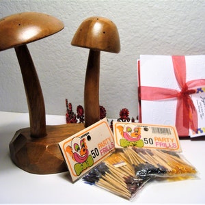 Vintage Monkey Pod Mushroom Appetizer Set: Tree, Toothpicks & Napkins