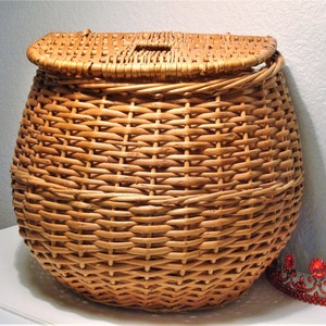 Vintage WICKER FISHING BASKET - Wicker Creel Fishing Basket - Large 12  High and 14 Wide Across Back Wicker Basket w/ Lid, Strap Holes 