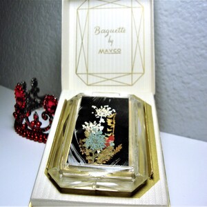 Vintage MAVCO BAGUETTE COMPACT - Genuine Pressed-Dried Flowers Faceted Clear Lucite Powder Compact - Unused - Original Pad/Screen & Box