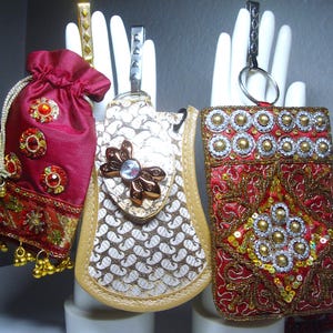 Vintage Ornate Metro Pouch: Beaded Sequin Potli Bag - Made in India