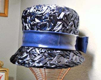 Vintage 50\'s Straw and Blue Tulle Womens Bucket Hat MOD Fashion Vintage 50 main image 2