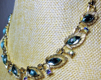 Vintage Lisner Rhinestone Necklace: Aquamarine Aurora Borealis Silvertone Choker