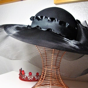 Vintage BANASH WOOL HAT - Wide Brim 100% Wool Hat with Black Tulle Veil and Ruffled Black Satin Band & Bow - 21.5&quot; - Original &quot;Banash&quot; Label