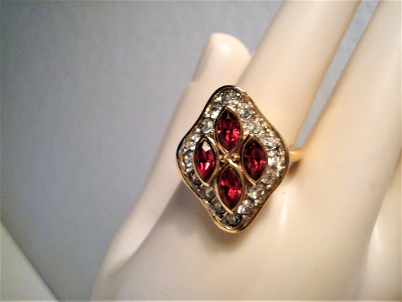 Vintage ATTWOOD & SAWYER Gold Plated Ruby Crystal Ring, Size 9