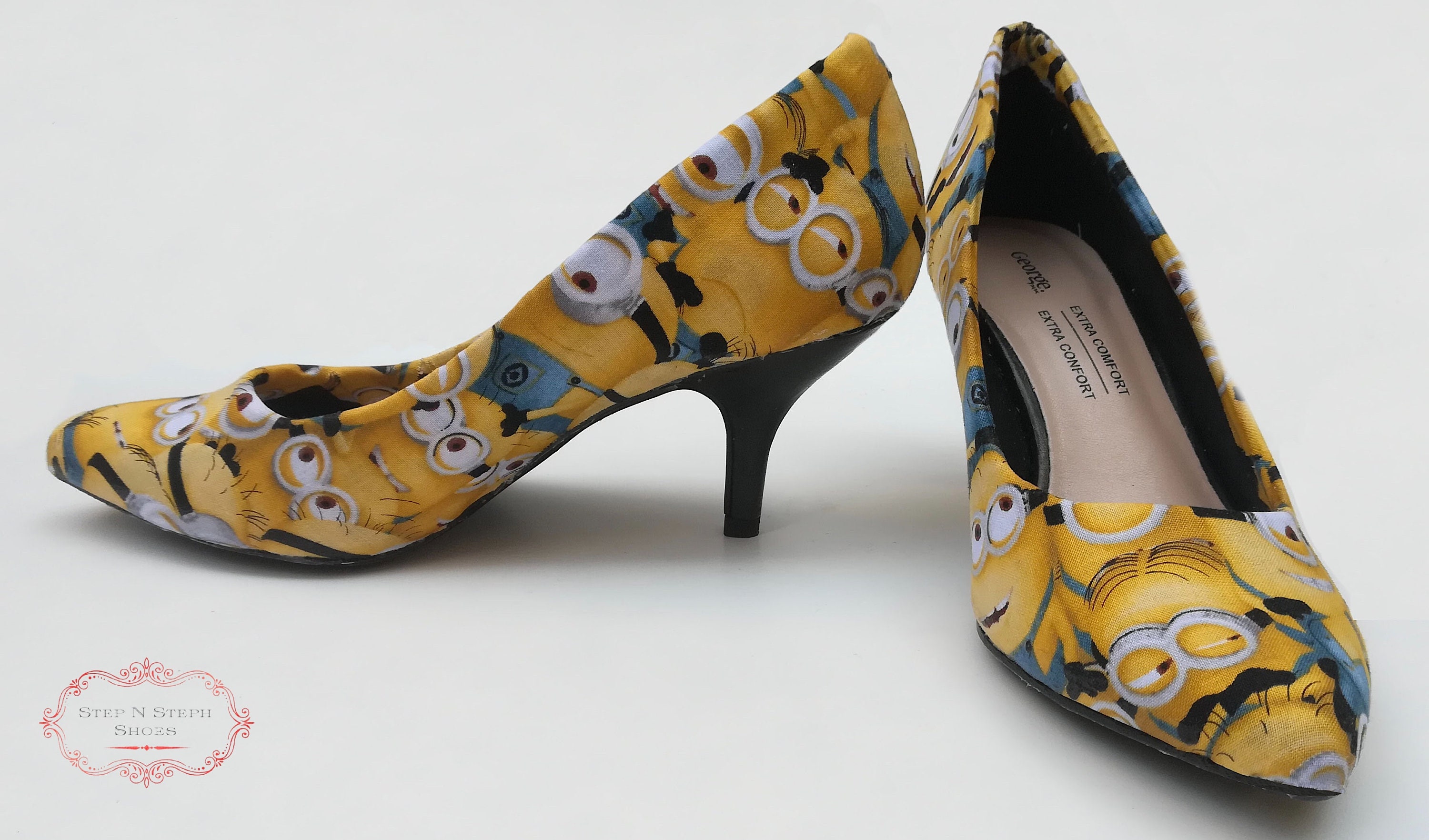 Minion Shoes Plush Shoes Free Size Upto 9 inches by Alex Yellow :  Amazon.in: Fashion