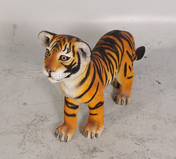 Full Size Life Like Bengal Tiger Statue