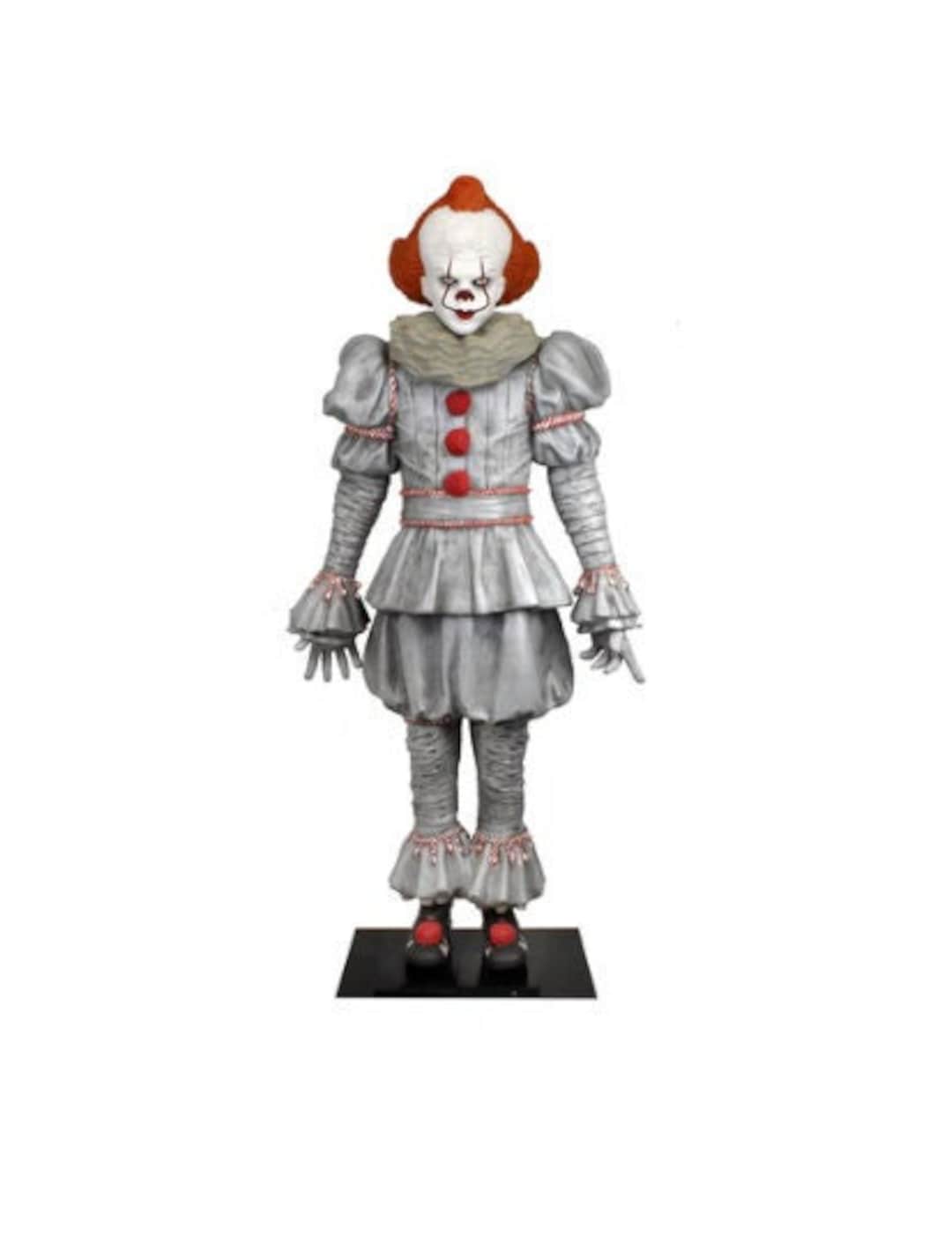 Diamond Select Toys Legends in 3D Movie Pennywise 1/2 Scale Buste