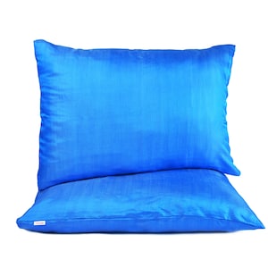 1 PAIR Pure Mulberry Silk Pillowcase. 9 Colours. Cares for your Hair and Complexion. Standard Size. Envelope Design- Blue Sky