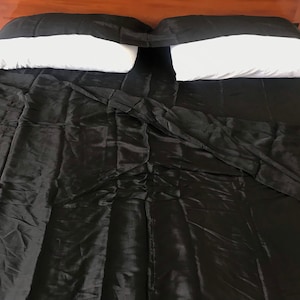 DOUBLE 100% MULBERRY SILK sleeping bag ( Buy 2 get 1 scarve silk )- Black